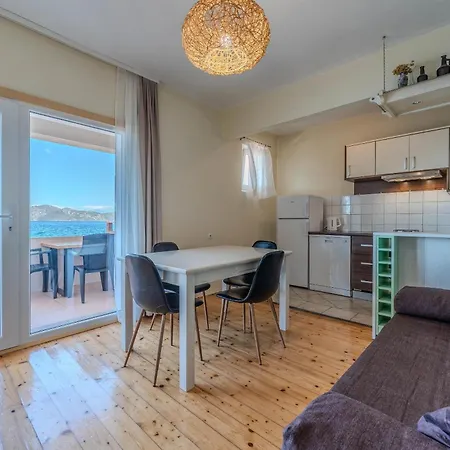 Iva Apartament Veli Iž