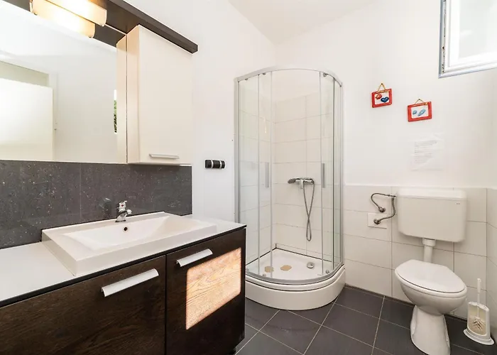 Iva Апартаменты Вели-Иж