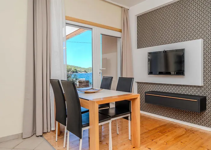 Iva Апартаменты *