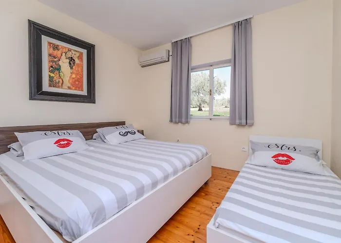 Iva 아파트 Veli Iž